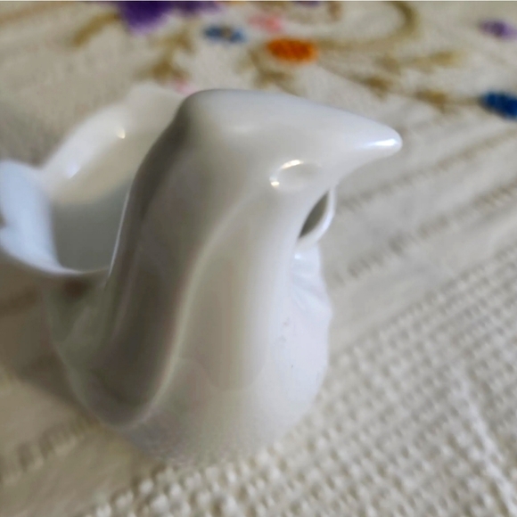 Dansk White Hen Japanese - Picture 4 of 4